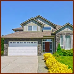 5 Star Garage Door Franksville, WI 262-240-4631 - side-residential-07m